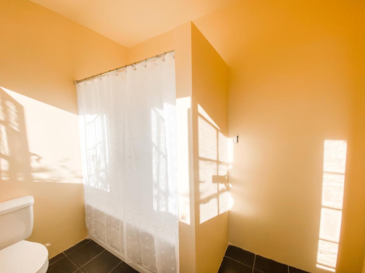 Island Girl Spa + Bed And Breakfast Los Ángeles Exterior foto